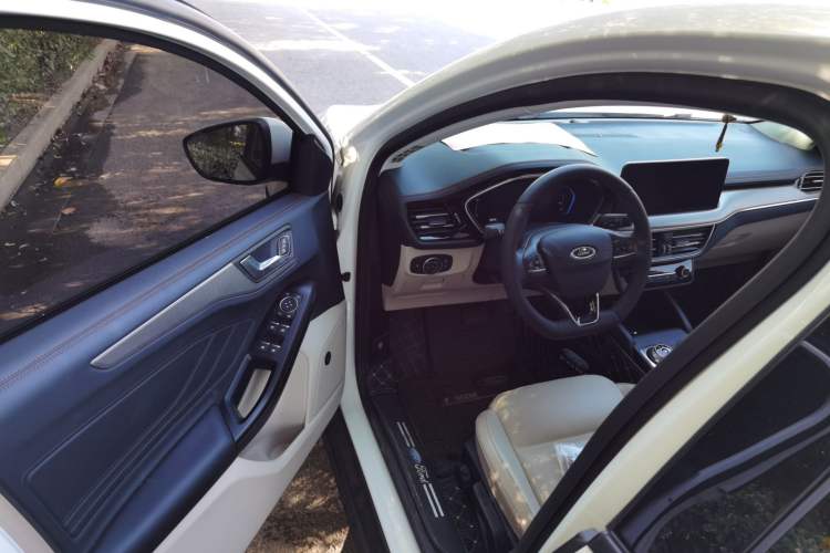 Used Ford Focus 2021 Sedan EcoBoost 180 Automatic Trendy Model Driver Seat