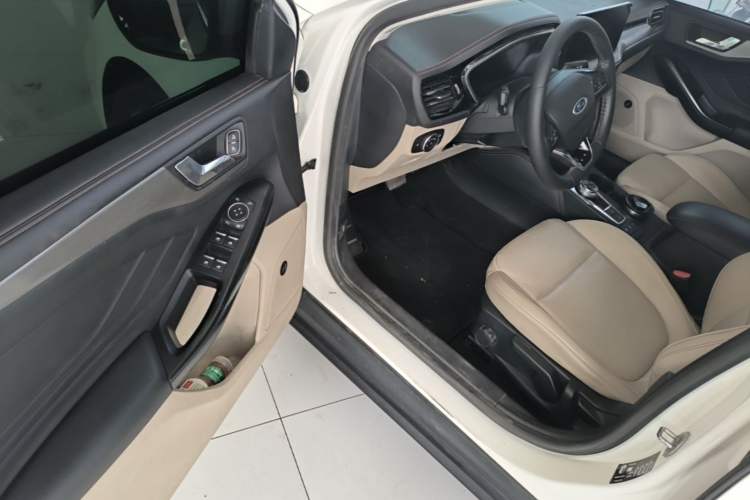 Used Ford Focus 2021 Sedan EcoBoost 180 Automatic Trendy Model Driver Seat