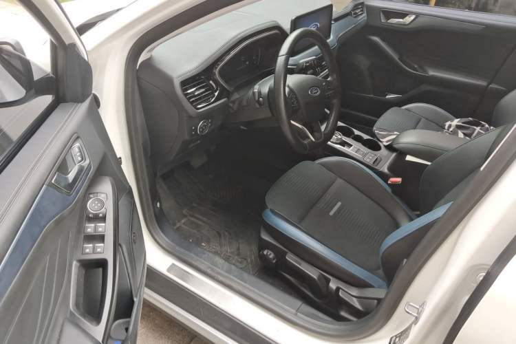 Used Ford Focus 2021 EcoBoost 180 Automatic Hunter Edition Driver Seat