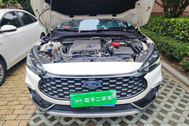 Used Ford Focus 2021 EcoBoost 180 Automatic Hunter Edition Engine Bay