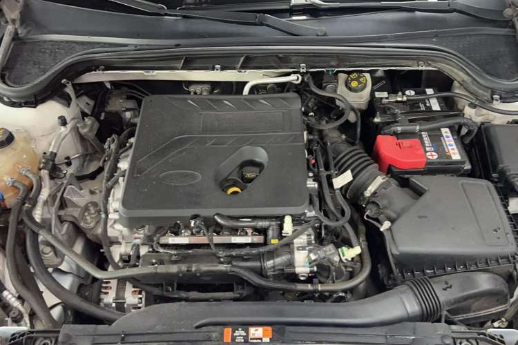 Used Ford Focus 2021 EcoBoost 180 Automatic Hunter Edition Engine Bay