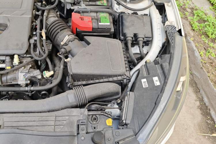 Used Ford Focus 2021 Sedan EcoBoost 180 Automatic ST Line Engine Bay Left