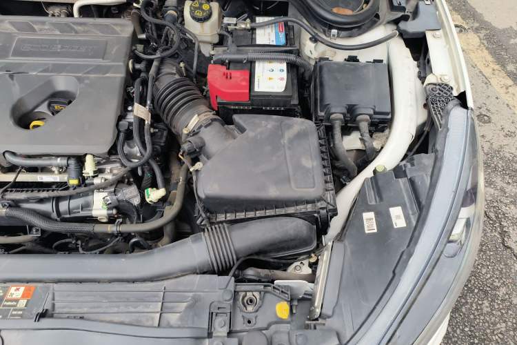 Used Ford Focus 2021 Sedan EcoBoost 180 Automatic ST Line Engine Bay Left