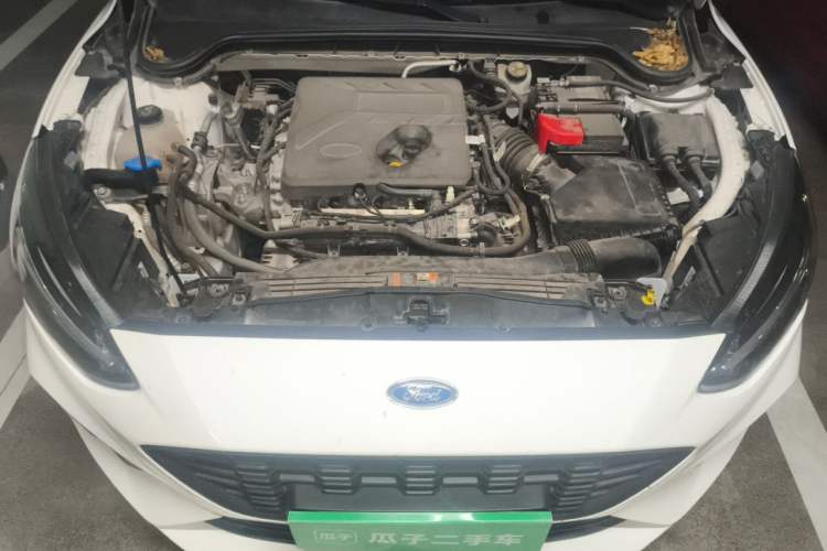 Used Ford Focus 2021 Hatchback EcoBoost 180 Automatic Titanium Edition Engine Bay