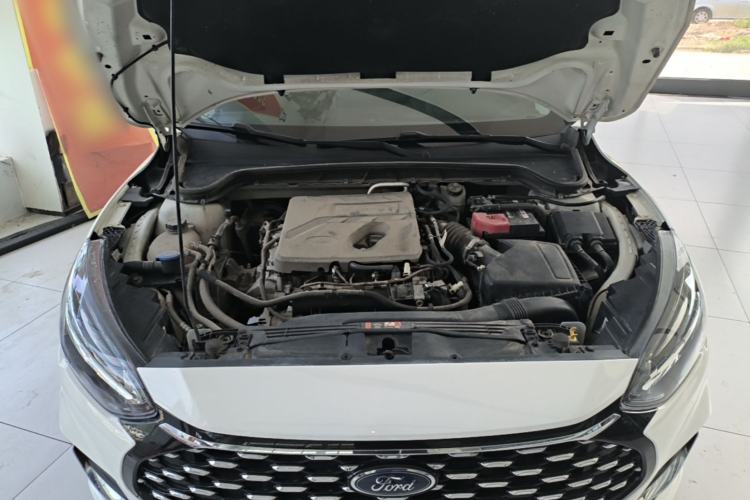 Used Ford Focus 2021 Sedan EcoBoost 180 Automatic Trendy Model Engine Bay