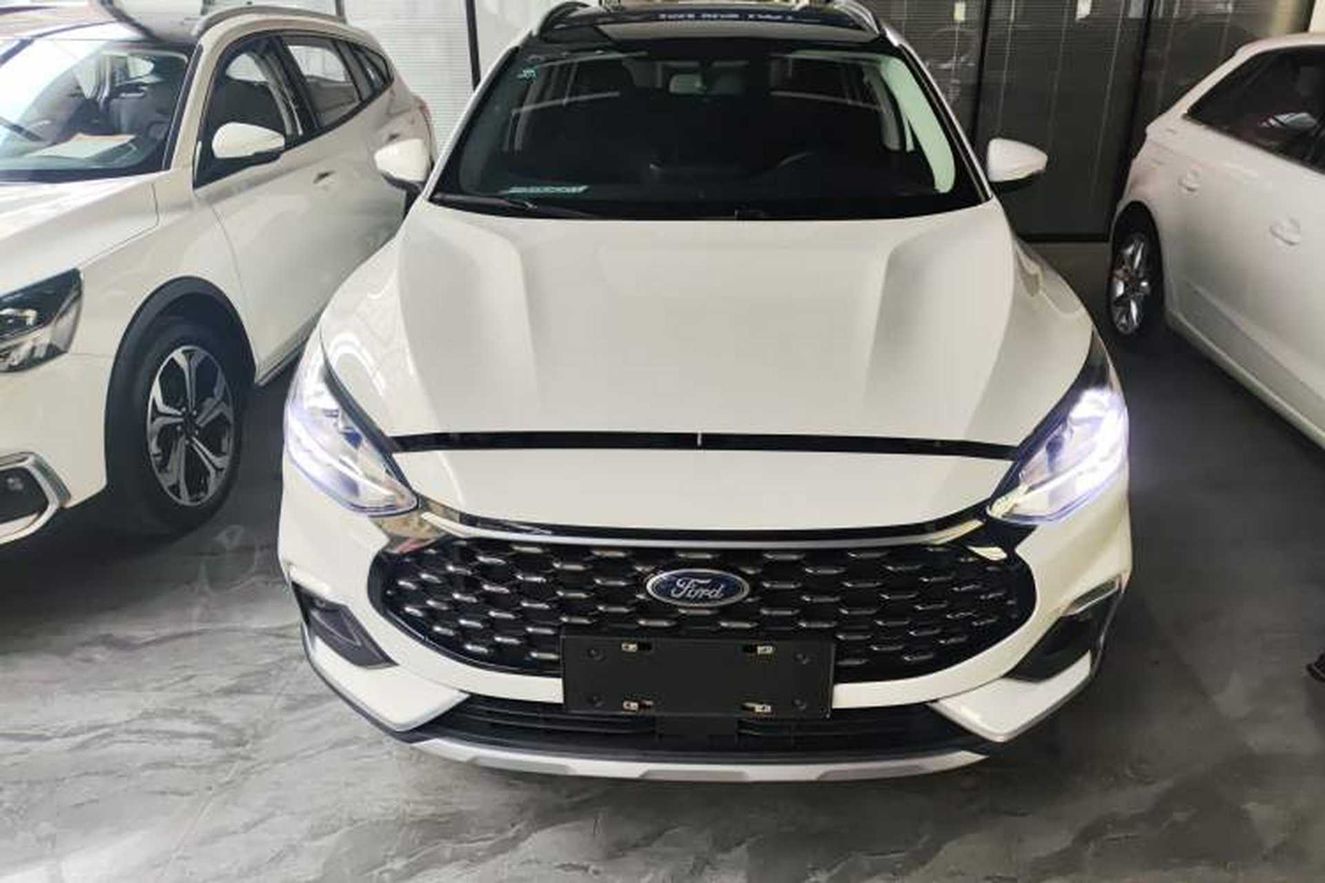 Used Ford Focus 2021 EcoBoost 180 Automatic Hunter Edition Exterior 1