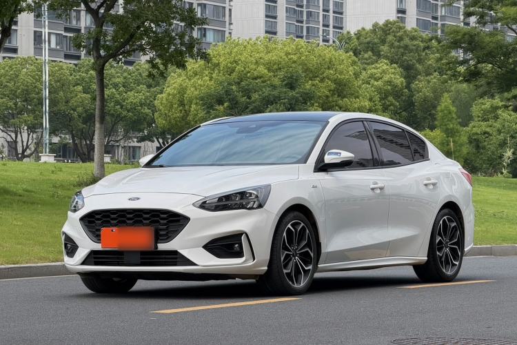 Used Ford Focus 2021 Sedan EcoBoost 180 Automatic ST Line Exterior 1