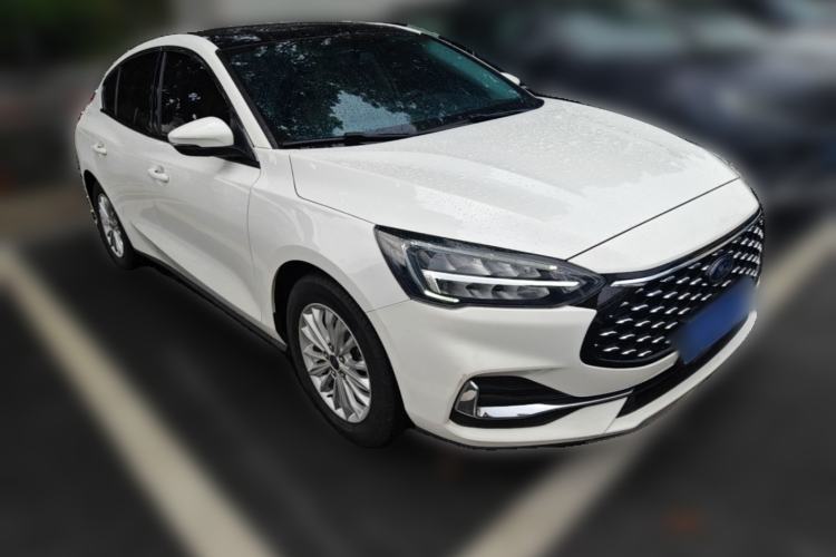 Used Ford Focus 2021 Sedan EcoBoost 180 Automatic Trendy Model Exterior 2