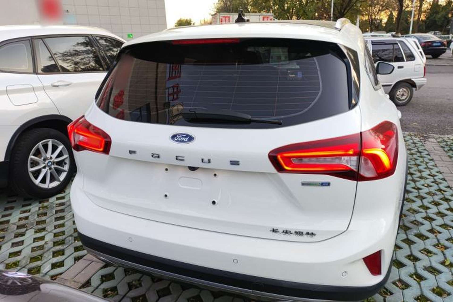 Used Ford Focus 2021 EcoBoost 180 Automatic Hunter Edition Exterior 4