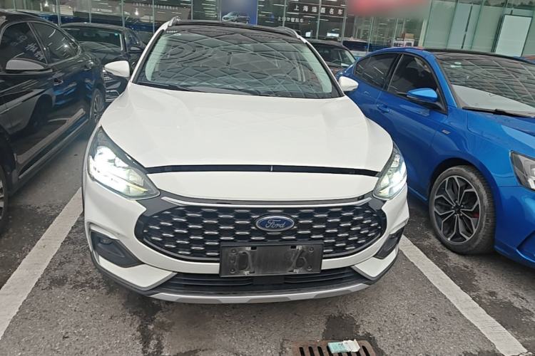 Used Ford Focus 2021 EcoBoost 180 Automatic Hunter Edition Front