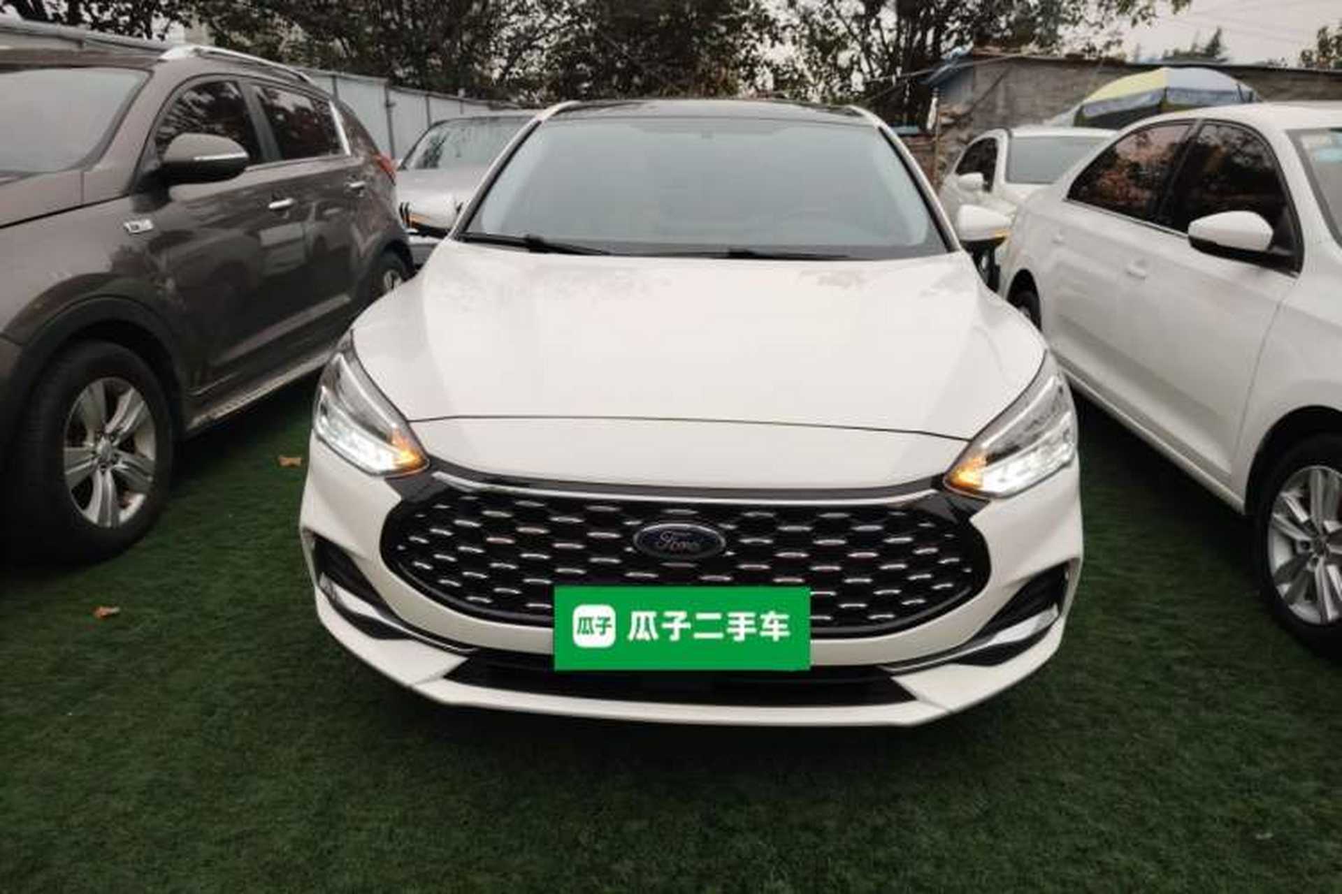 Used Ford Focus 2021 Sedan EcoBoost 180 Automatic Trendy Model Front