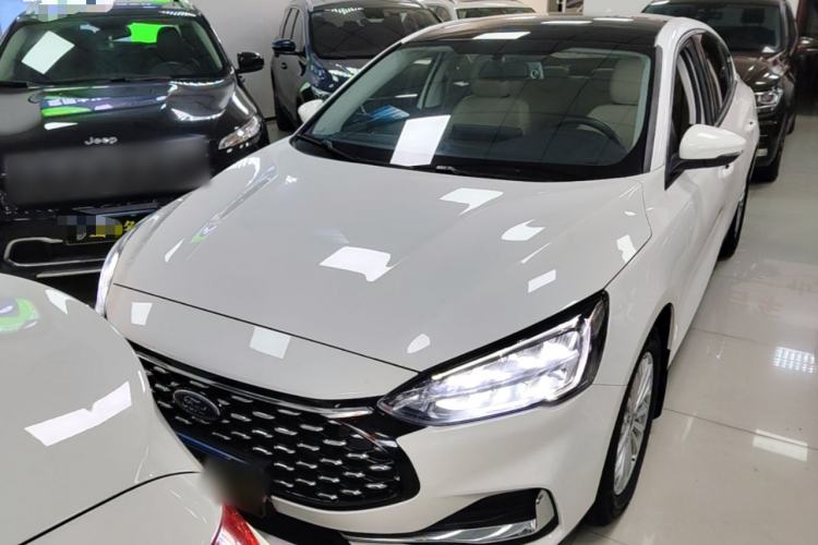Used Ford Focus 2021 Sedan EcoBoost 180 Automatic Trendy Model Front