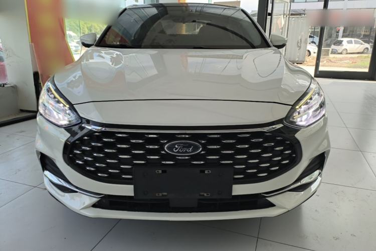 Used Ford Focus 2021 Sedan EcoBoost 180 Automatic Trendy Model Front