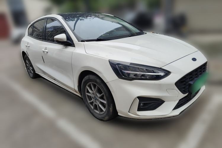 Used Ford Focus 2021 Hatchback EcoBoost 180 Automatic Titanium Edition Front Right 45 Deg