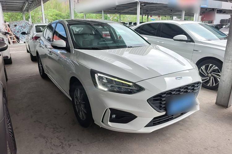 Used Ford Focus 2021 Hatchback EcoBoost 180 Automatic Titanium Edition Front Right 45 Deg