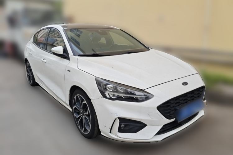 Used Ford Focus 2021 Sedan EcoBoost 180 Automatic ST Line Front Right 45 Deg