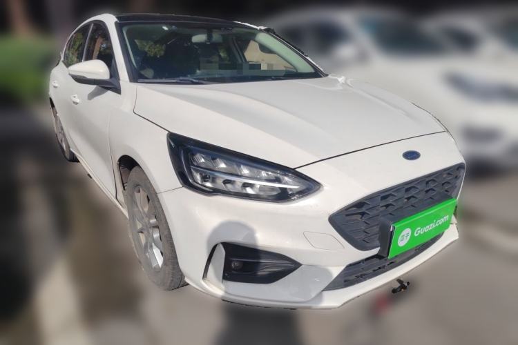 Used Ford Focus 2021 Hatchback EcoBoost 180 Automatic Titanium Edition Front Right 45 Deg