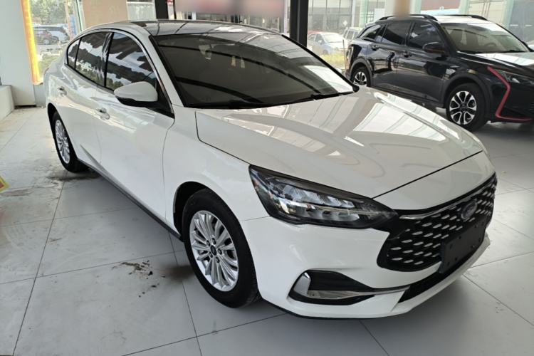 Used Ford Focus 2021 Sedan EcoBoost 180 Automatic Trendy Model Front Right 45 Deg