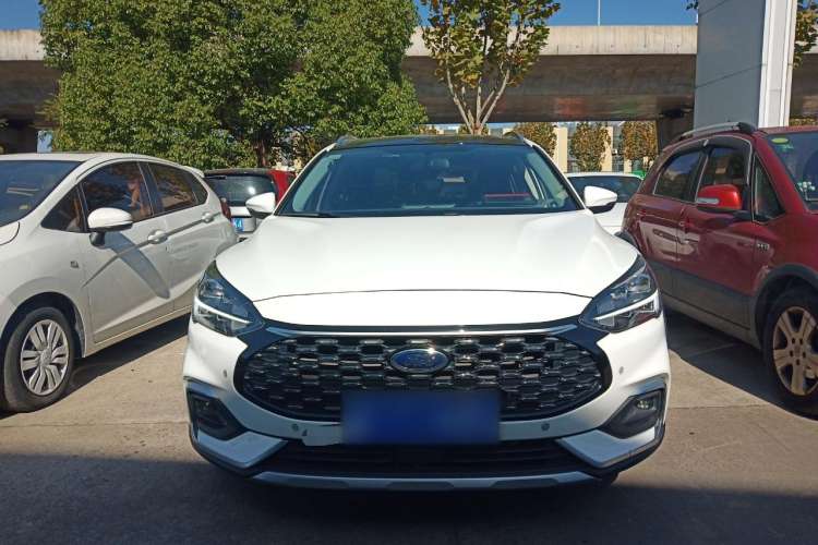Used Ford Focus 2021 EcoBoost 180 Automatic Hunter Edition Front