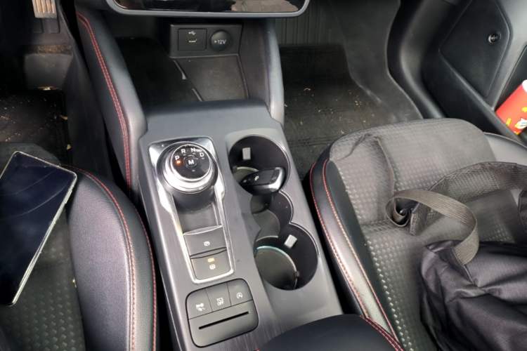 Used Ford Focus 2021 Sedan EcoBoost 180 Automatic ST Line Gear Lever