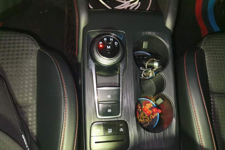 Used Ford Focus 2021 Sedan EcoBoost 180 Automatic ST Line Gear Lever