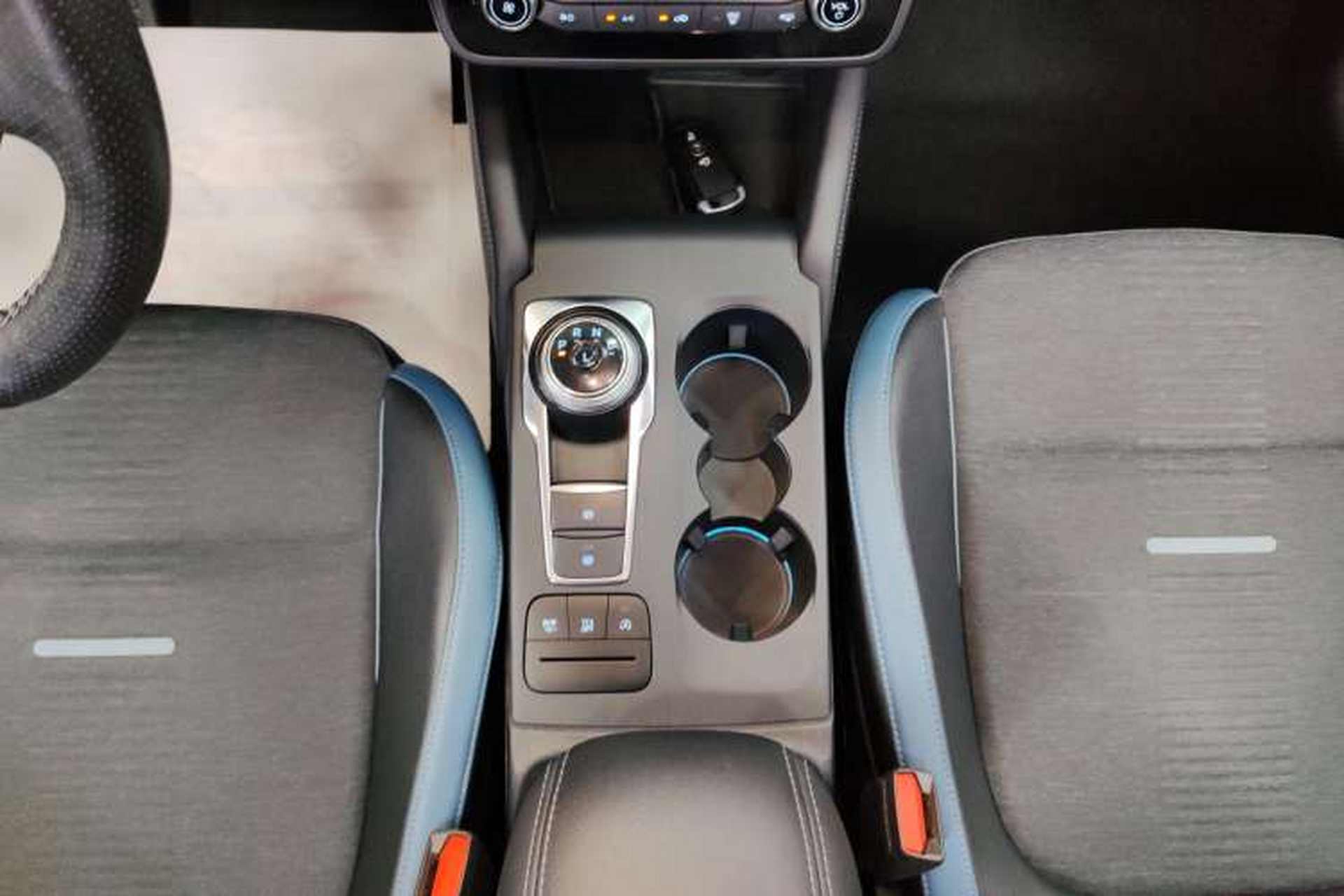 Used Ford Focus 2021 EcoBoost 180 Automatic Hunter Edition Gear Lever