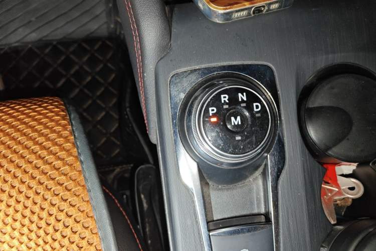 Used Ford Focus 2021 Hatchback EcoBoost 180 Automatic ST Line Gear Lever