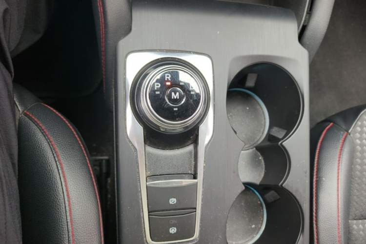 Used Ford Focus 2021 Sedan EcoBoost 180 Automatic ST Line Gear Lever