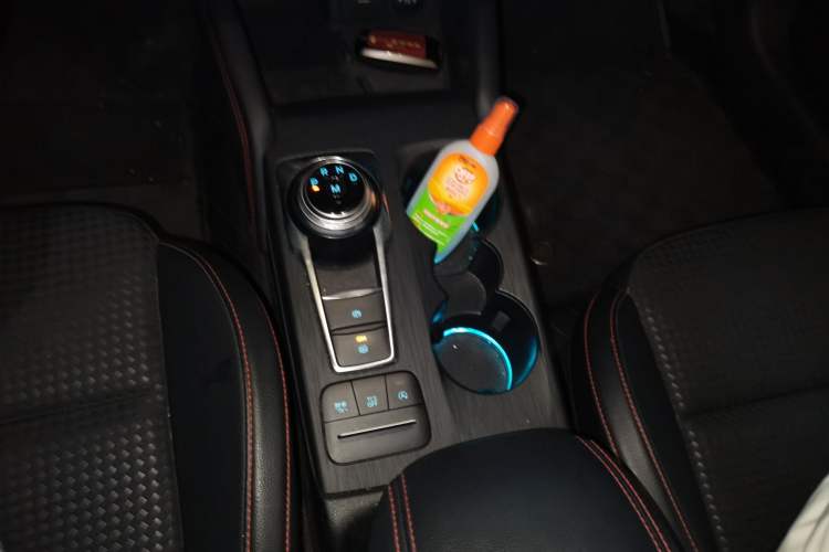 Used Ford Focus 2021 Hatchback EcoBoost 180 Automatic ST Line Gear Lever