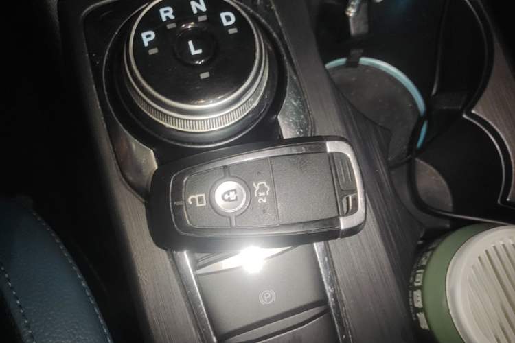 Used Ford Focus 2021 EcoBoost 180 Automatic Hunter Edition Interior 1