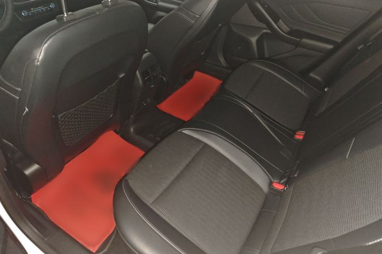 Used Ford Focus 2021 Hatchback EcoBoost 180 Automatic Titanium Edition Interior 2