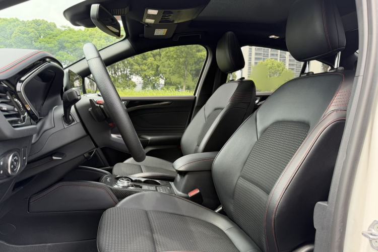 Used Ford Focus 2021 Sedan EcoBoost 180 Automatic ST Line Interior 2