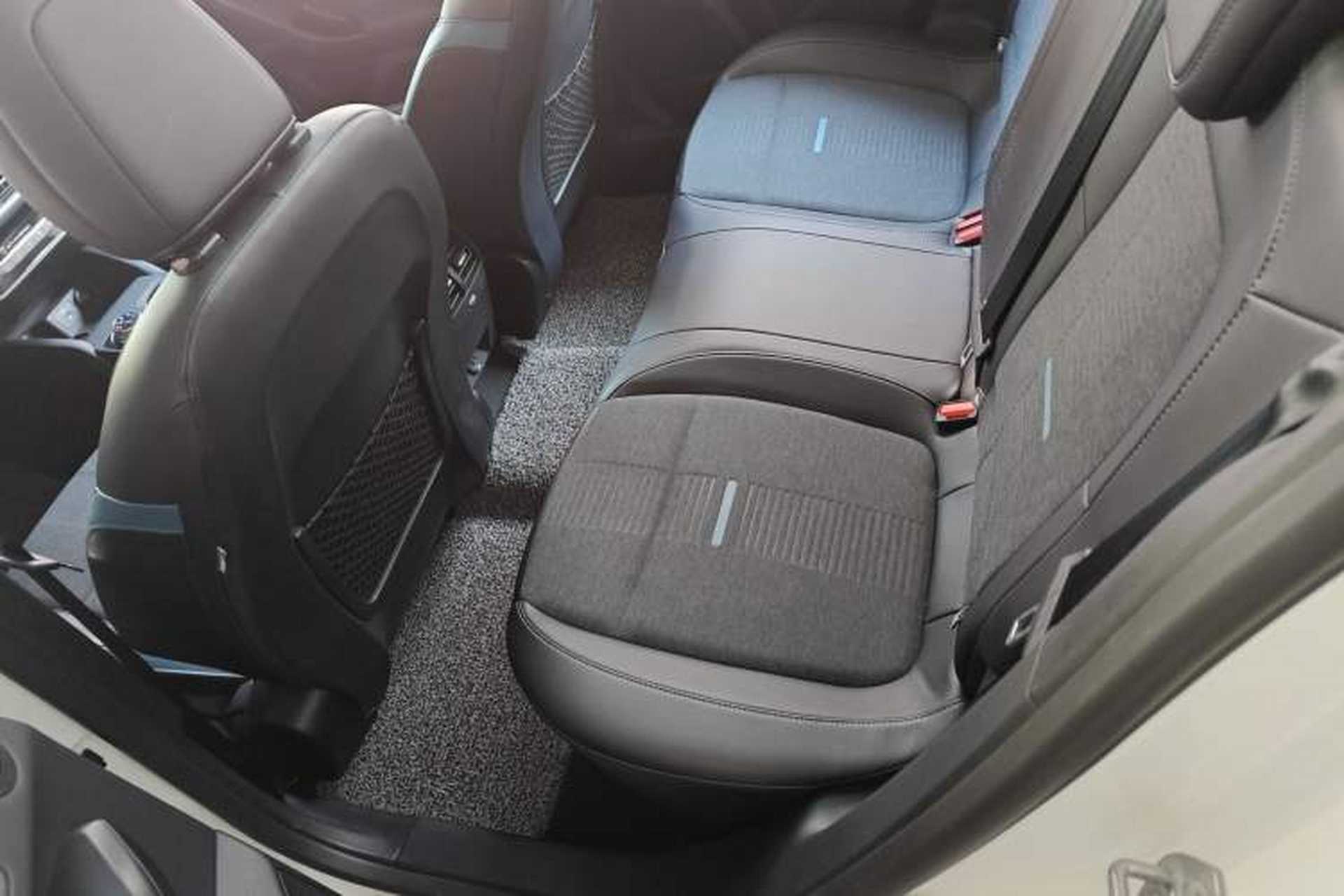 Used Ford Focus 2021 EcoBoost 180 Automatic Hunter Edition Interior 4