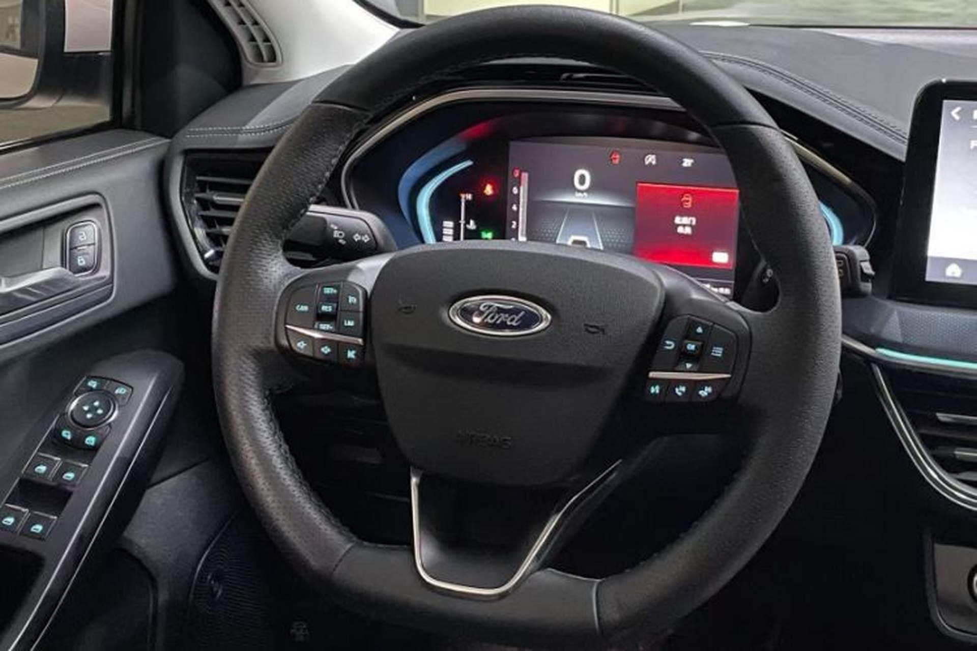 Used Ford Focus 2021 EcoBoost 180 Automatic Hunter Edition Interior 7