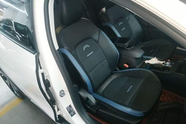 Used Ford Focus 2021 EcoBoost 180 Automatic Hunter Edition Interior 8