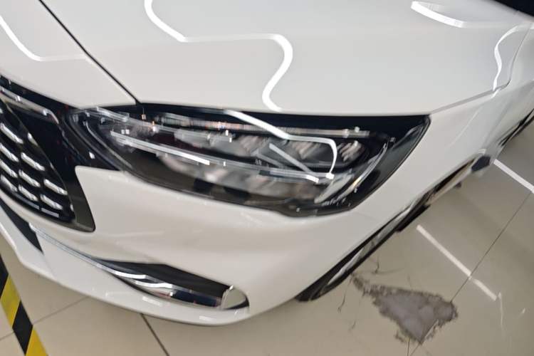 Used Ford Focus 2021 Sedan EcoBoost 180 Automatic Trendy Model Left Front Headlight