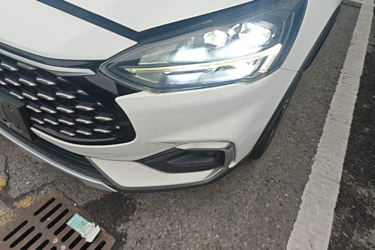 Used Ford Focus 2021 EcoBoost 180 Automatic Hunter Edition Left Front Headlight