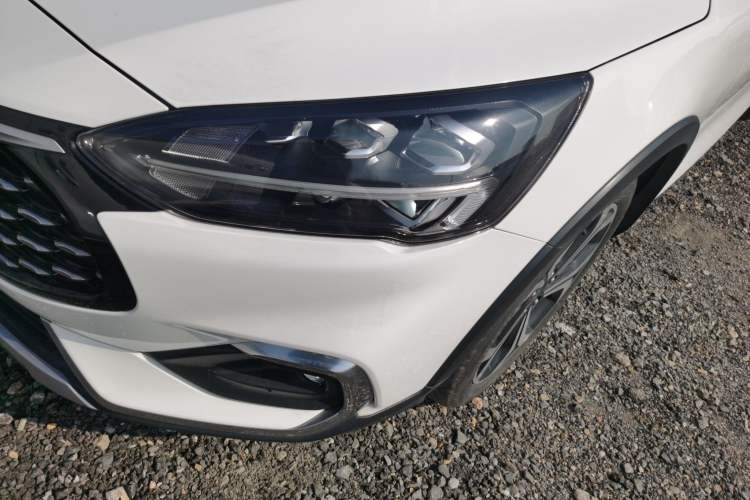 Used Ford Focus 2021 EcoBoost 180 Automatic Hunter Edition Left Front Headlight