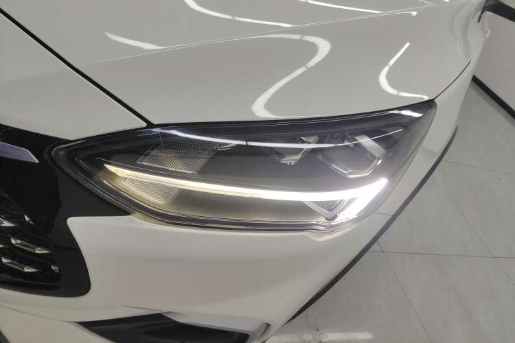 Used Ford Focus 2021 EcoBoost 180 Automatic Hunter Edition Left Front Headlight