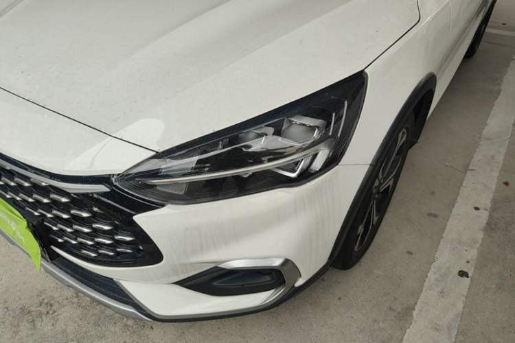 Used Ford Focus 2021 EcoBoost 180 Automatic Hunter Edition Left Front Headlight