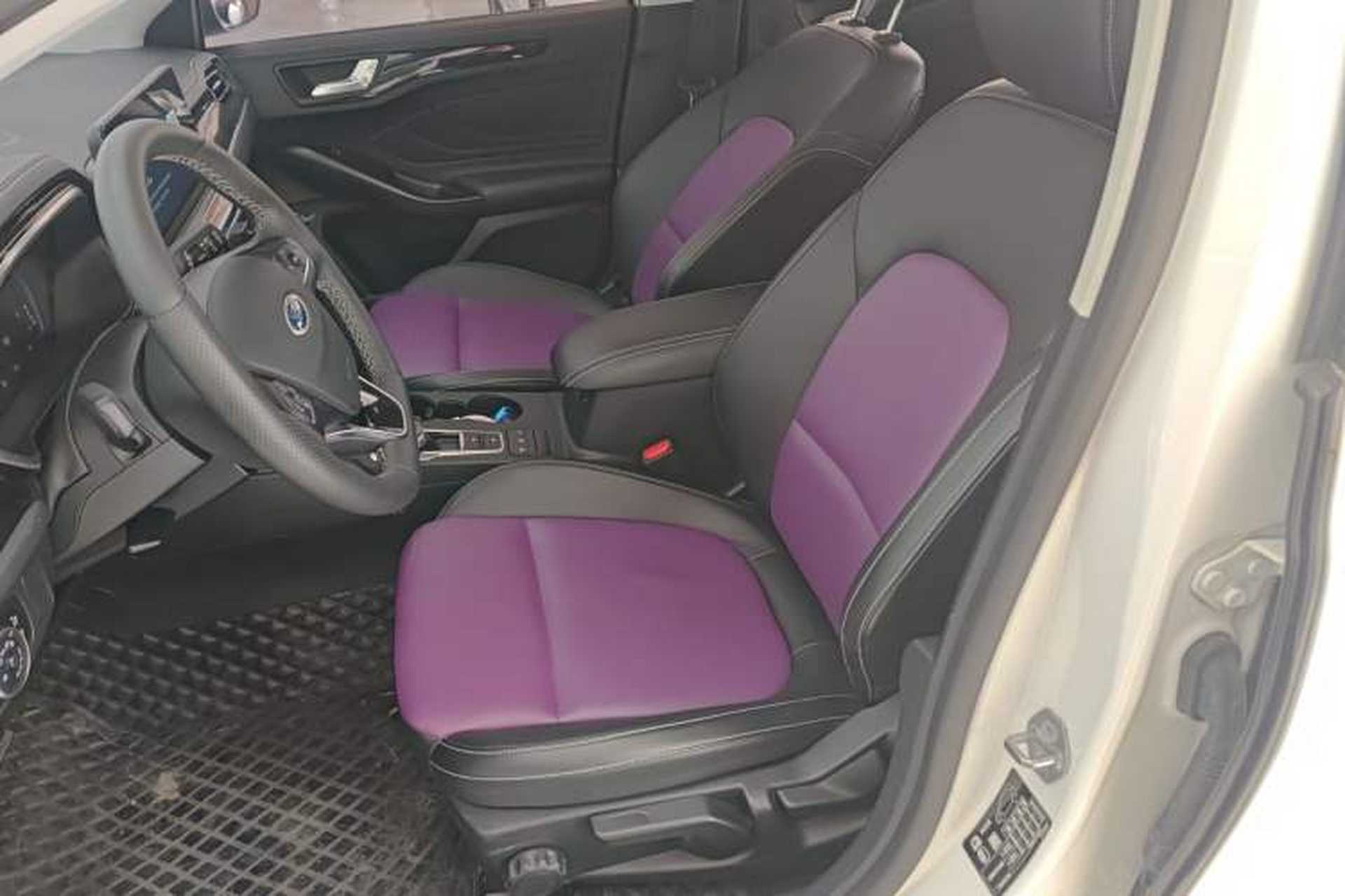 Used Ford Focus 2021 Hatchback EcoBoost 180 Automatic Titanium Edition Left Front Seat