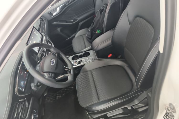 Used Ford Focus 2021 Hatchback EcoBoost 180 Automatic Titanium Edition Left Front Seat