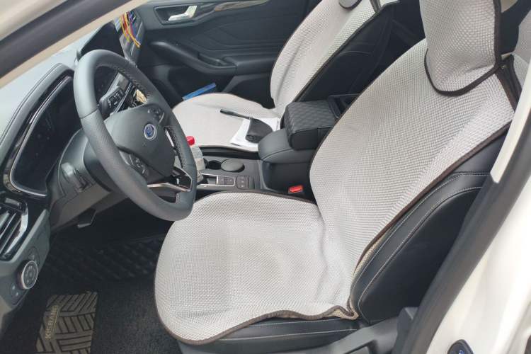 Used Ford Focus 2021 Hatchback EcoBoost 180 Automatic Titanium Edition Left Front Seat