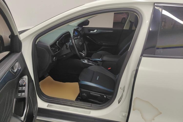 Used Ford Focus 2021 EcoBoost 180 Automatic Hunter Edition Left Front Seat