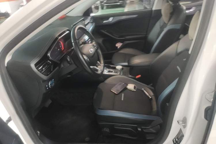 Used Ford Focus 2021 EcoBoost 180 Automatic Hunter Edition Left Front Seat