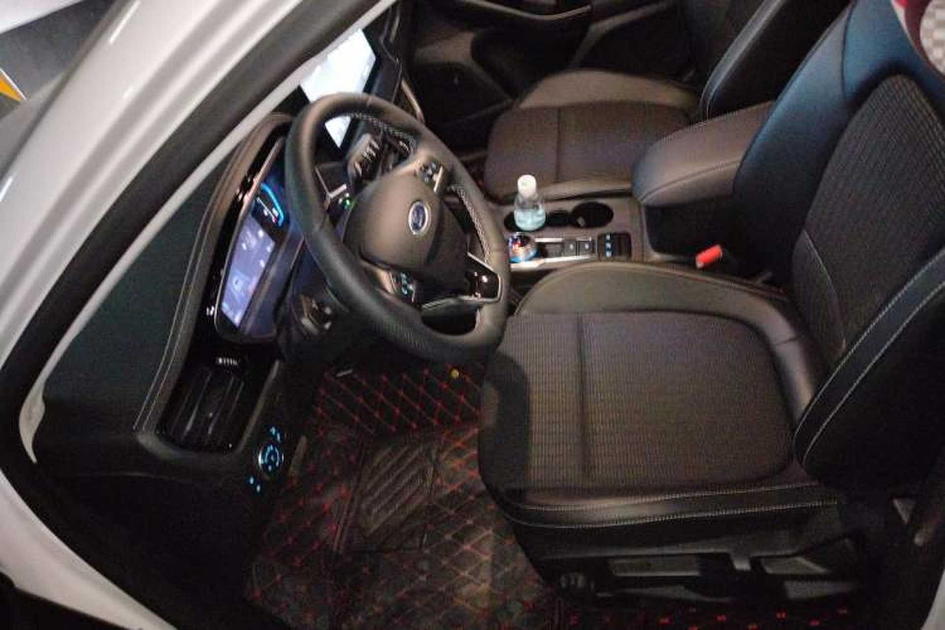 Used Ford Focus 2021 Hatchback EcoBoost 180 Automatic Titanium Edition Left Front Seat