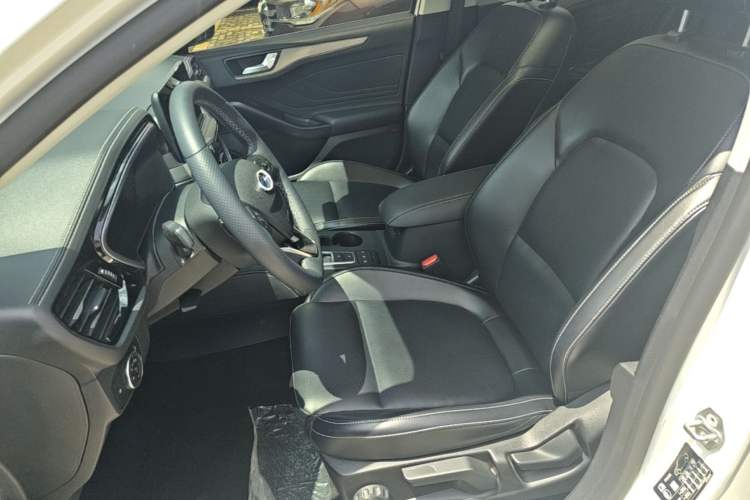 Used Ford Focus 2021 Sedan EcoBoost 180 Automatic Trendy Model Left Front Seat