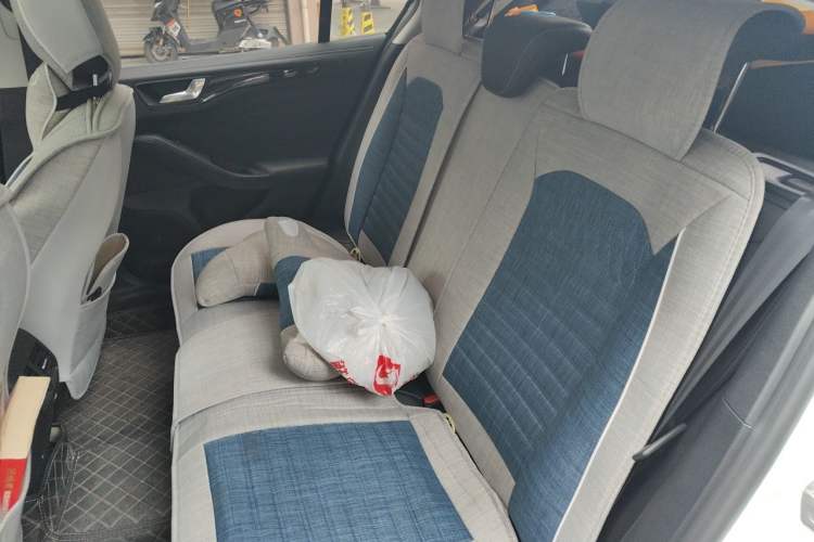 Used Ford Focus 2021 Hatchback EcoBoost 180 Automatic Titanium Edition Left Rear Seat