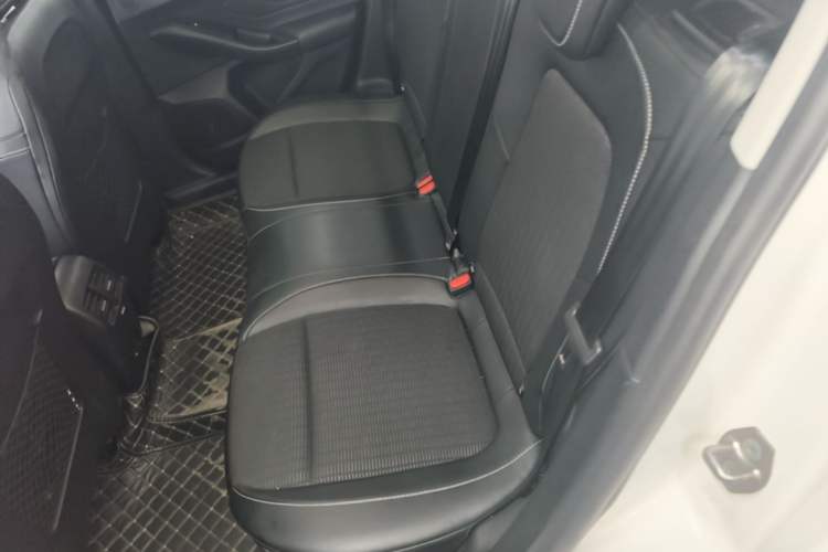 Used Ford Focus 2021 Hatchback EcoBoost 180 Automatic Titanium Edition Left Rear Seat
