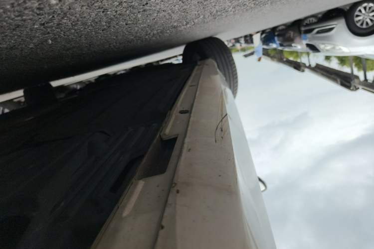 Used Ford Focus 2021 Sedan EcoBoost 180 Automatic ST Line Left Side Sill
